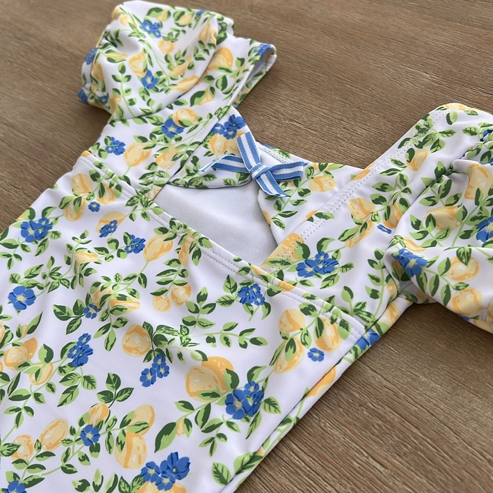 Cynthia Rowley Lemon Puff Sleeve One Piece Swimsuit Bag 2T - Picture 7 of 9